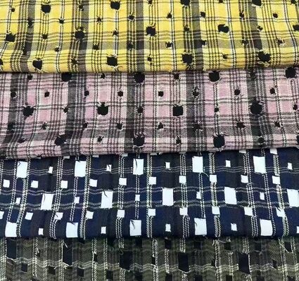 100% 면 체크 130gsm 패션 셔츠 원단 격자 무늬 원단 혼방 예술적