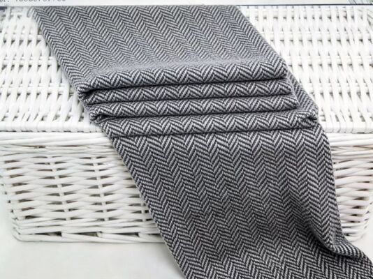 225 GSM Herringbone 50% 울 코트 슈트 직물